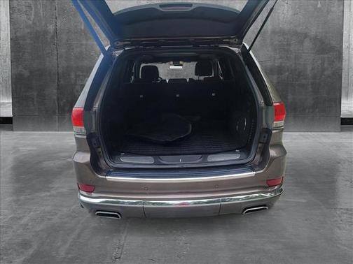 2017 Jeep Grand Cherokee Summit