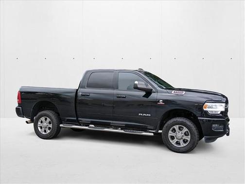 2019 RAM 2500 Big Horn Crew Cab 4x4 6'4' Box