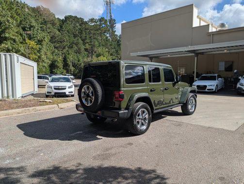 2020 Jeep Wrangler Unlimited Sahara