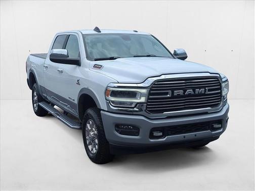 2022 RAM 2500 Laramie Crew Cab 4x4 6'4' Box