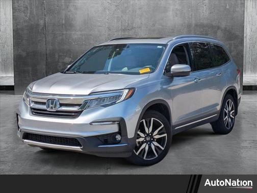 2021 Honda Pilot Touring 8-Passenger