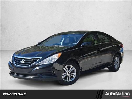 2013 Hyundai SONATA GLS