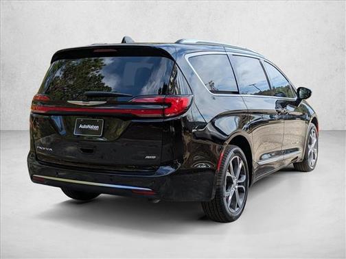2026 Chrysler Pacifica L