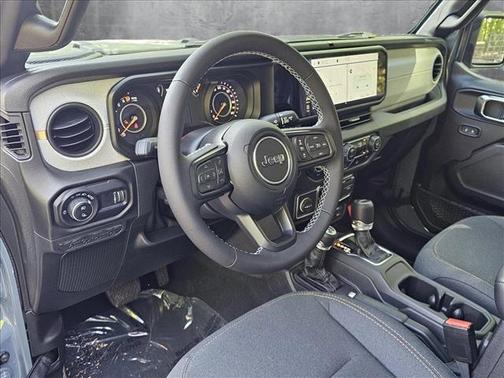 2025 Jeep Gladiator Sport S