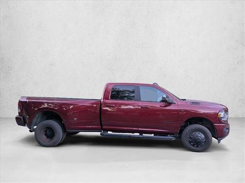 2021 RAM 3500 Big Horn Crew Cab 4x4 8' Box