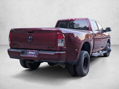 2021 RAM 3500 Big Horn Crew Cab 4x4 8' Box