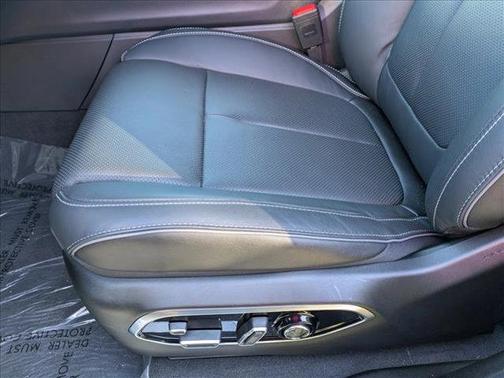 2025 Jeep Grand Cherokee Overland