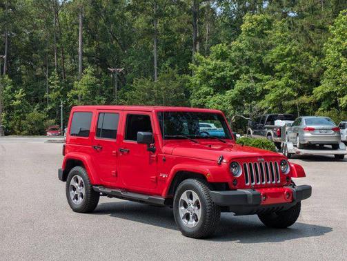 2016 Jeep Wrangler Unlimited Sahara