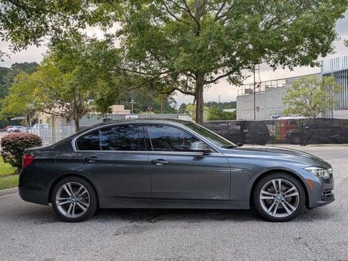 2017 BMW 330 330i