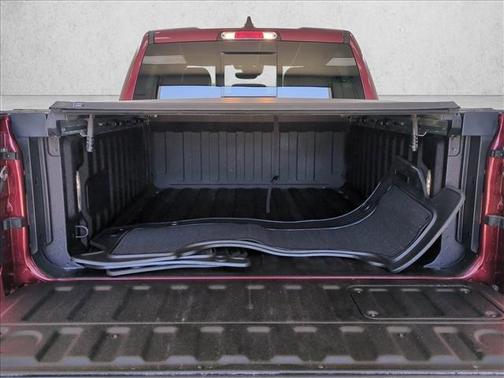 Delmonico Red Pearlcoat 2025 RAM 1500 Limited