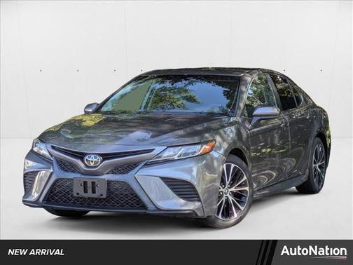 2019 Toyota Camry SE
