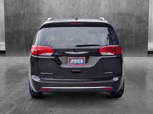 2018 Chrysler Pacifica Limited