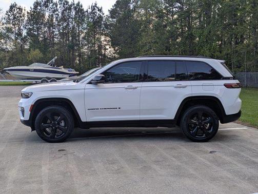2023 Jeep Grand Cherokee Limited X