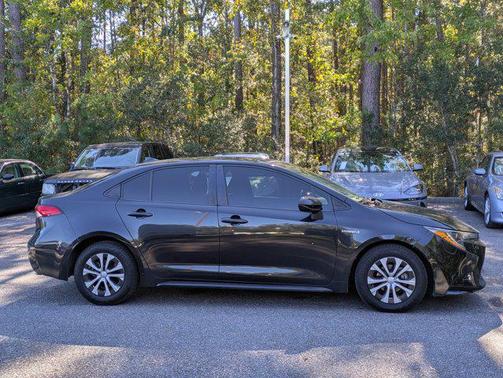 2020 Toyota Corolla Hybrid SE