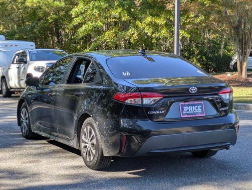 2020 Toyota Corolla Hybrid SE