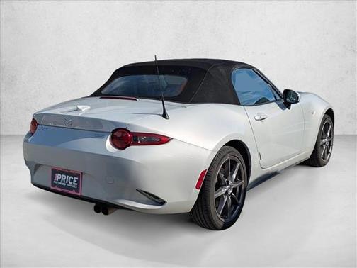 2016 Mazda MX-5 Miata Grand Touring