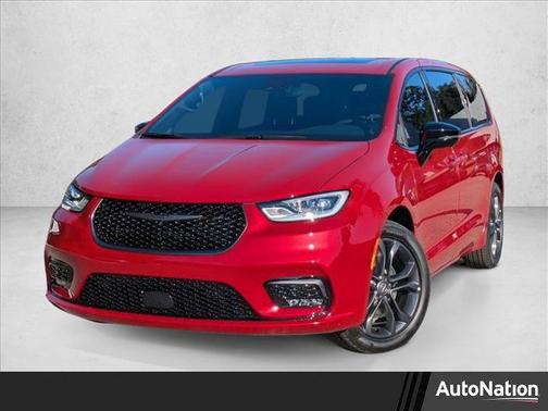 2026 Chrysler Pacifica L