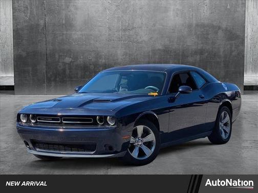 2015 Dodge Challenger SXT