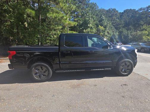 2023 Ford F-150 Lightning Platinum