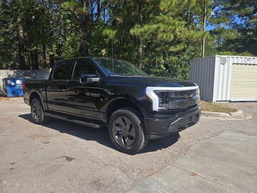 2023 Ford F-150 Lightning Platinum
