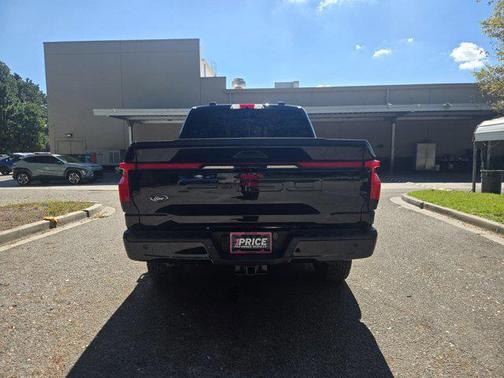 2023 Ford F-150 Lightning Platinum