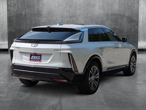 2024 Cadillac LYRIQ Luxury w/1SD