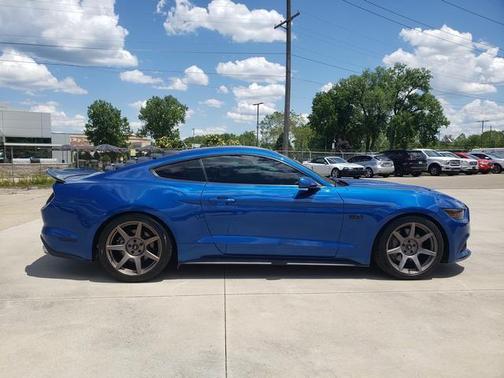 White Platinum Metallic Tri-Coat 2017 Ford Mustang GT Premium