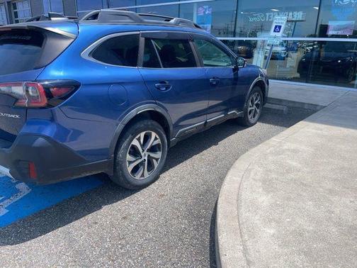 Abyss Blue Pearl 2020 Subaru Outback Limited