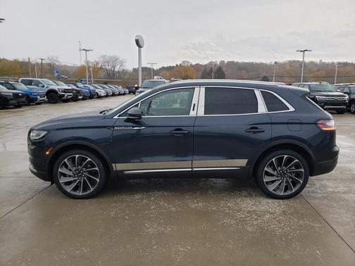 2022 Lincoln Nautilus Reserve