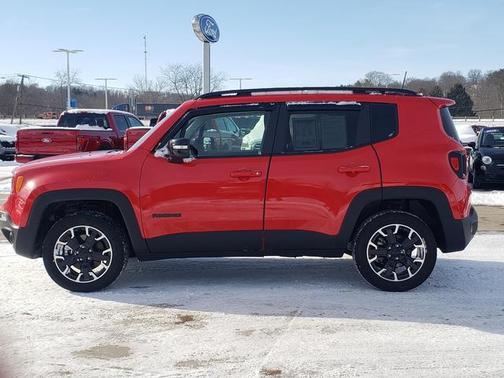 2023 Jeep Renegade Upland