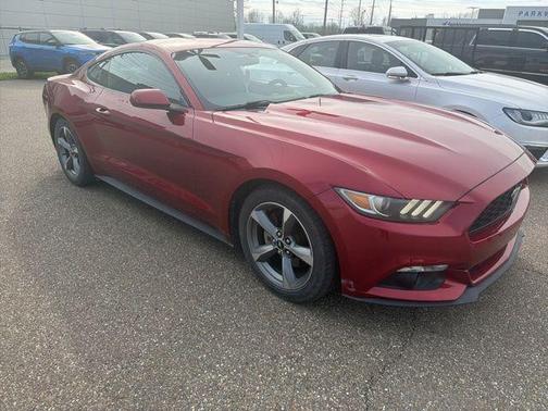 2016 Ford Mustang V6