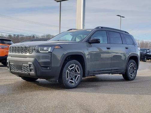 2026 Jeep Cherokee Laredo 4x4