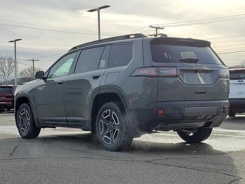 2026 Jeep Cherokee Laredo 4x4