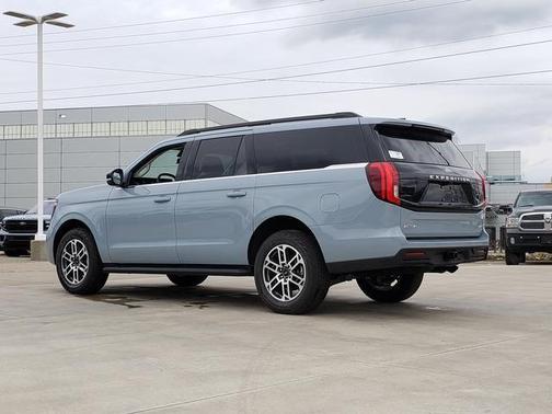 Glacier Gray Metallic Tri-Coat 2026 Ford Expedition Max Active 4x4