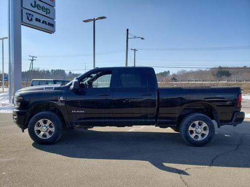 2026 RAM 2500 Big Horn Crew Cab 4x4 6'4' Box