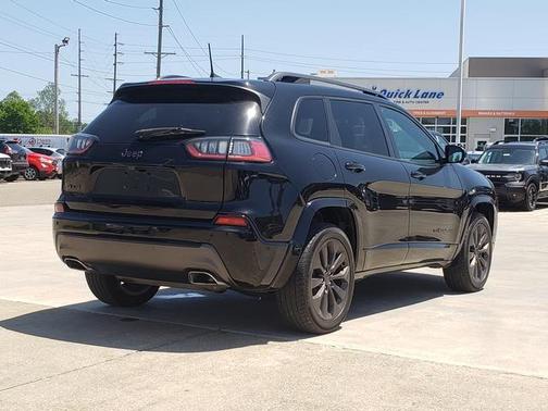 Diamond Black Crystal Pearlcoat 2020 Jeep Cherokee Limited