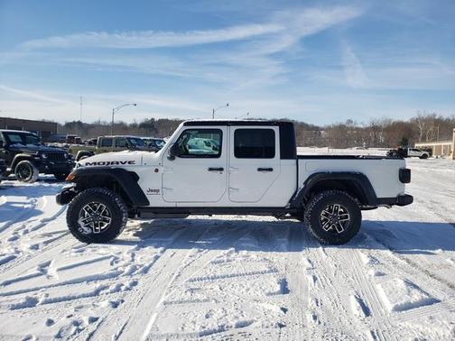 2026 Jeep Gladiator Mojave 4x4