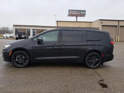 2026 Chrysler Pacifica Limited