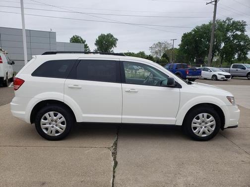 Vice White 2020 Dodge Journey SE Value