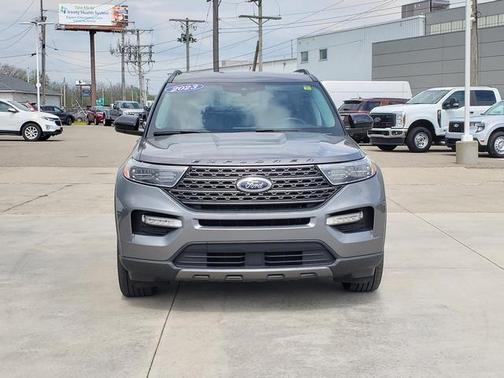 Carbonized Gray Metallic 2023 Ford Explorer XLT