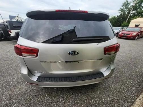 Bright Silver 2017 Kia Sedona EX