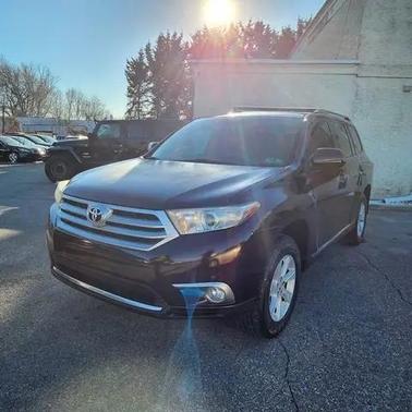 BURGANDY 2012 Toyota Highlander Base
