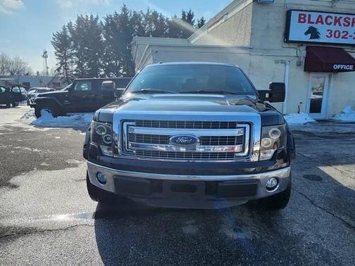 Tuxedo Black Metallic 2013 Ford F-150 XL