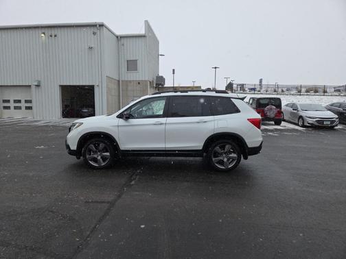 2020 Honda Passport AWD Touring
