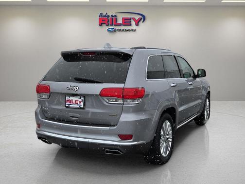 2018 Jeep Grand Cherokee Summit