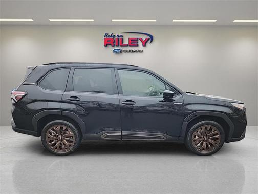 2025 Subaru Forester Hybrid Sport