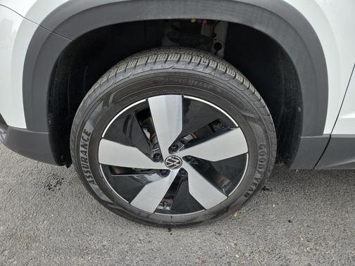 2023 Volkswagen Taos 1.5T S