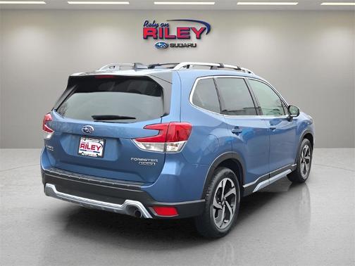 2024 Subaru Forester Touring