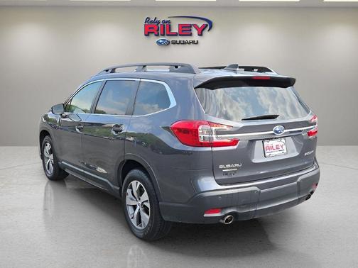 2023 Subaru Ascent Premium 8-Passenger