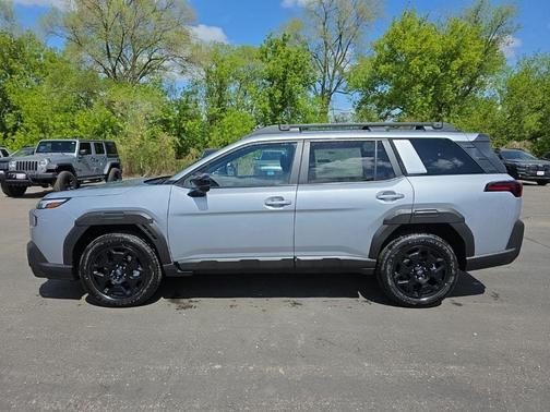 Ice Silver Metallic 2026 Subaru Outback Limited